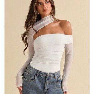 White Asymmetrical Long Sleeve Slim Bodysuit